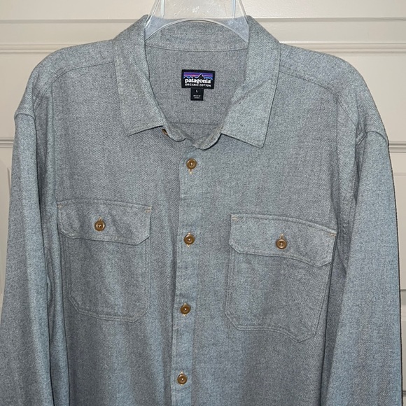 Patagonia Large Over Shirt - Picture 2 of 5